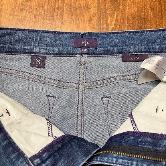 NYDJ Capri Jeans High Rise Dark Wash Denim Cropped Jeans Size 12P Lift Tuck - Picture 4 of 11